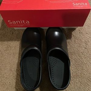 Sanita cabrio brushed off leather black 36